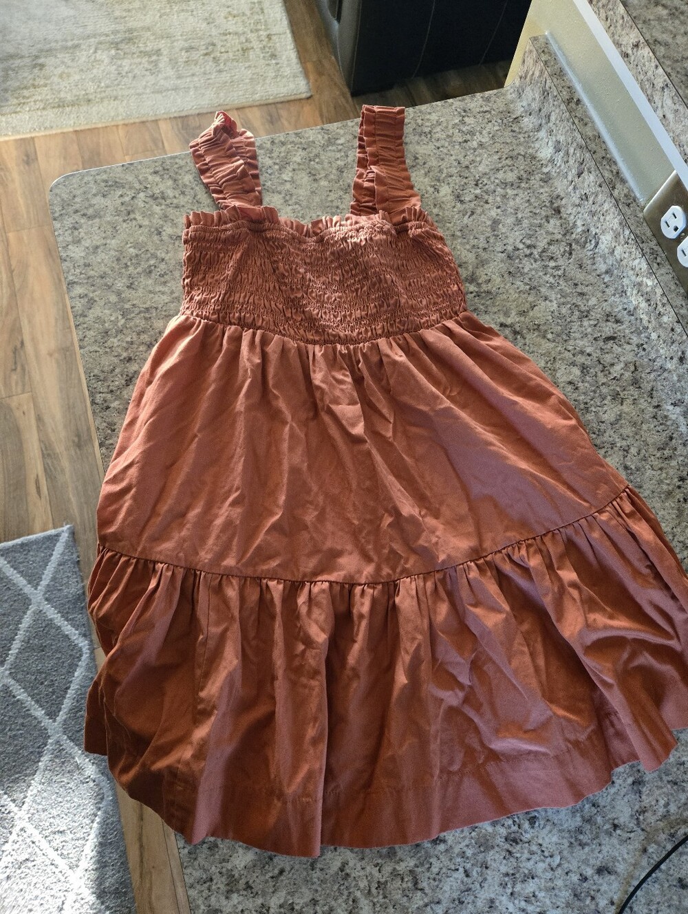 EUC ABERCROMBIE & FITCH RUST SMOCKED BABYDOLL DRESS, SIZE LARGE